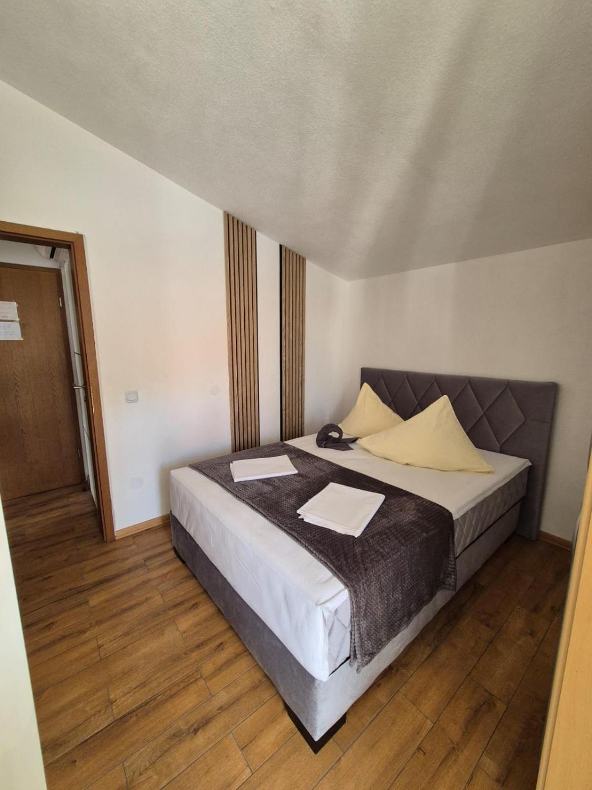 Vila Mateja Trogir Zewnętrze zdjęcie