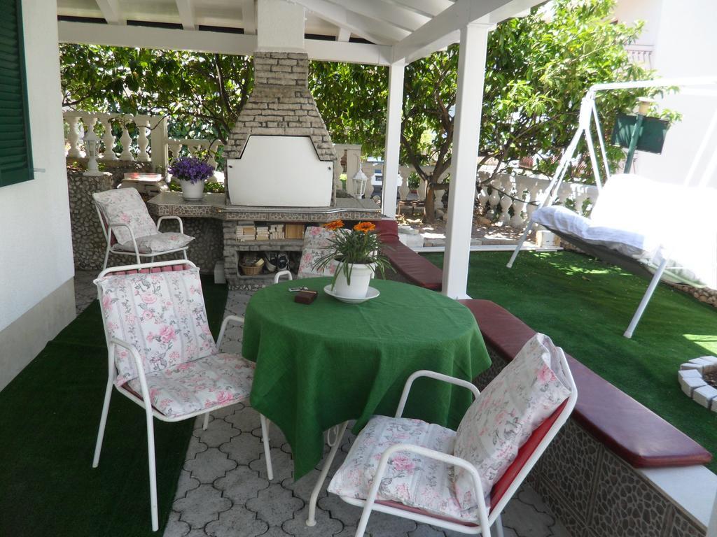 Vila Mateja Trogir Zewnętrze zdjęcie